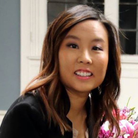 Meet your Posher, Eileen - Picture 1 of 1